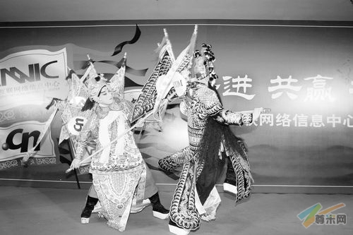 CNNIC员工用京剧演绎CN域名超过国内COM域名