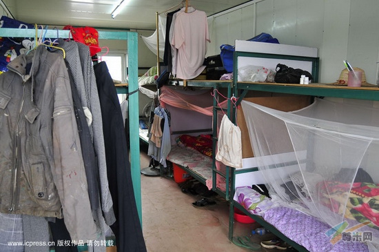 深圳房价逼近2万低价集装箱房租赁红火(组图)