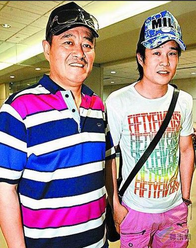 赵本山搭私人飞机赴台宣传 台媒称其大陆首富