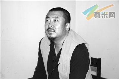 12月15日，吉世光在齐齐哈尔市看守所接受媒体的采访。王建春 摄